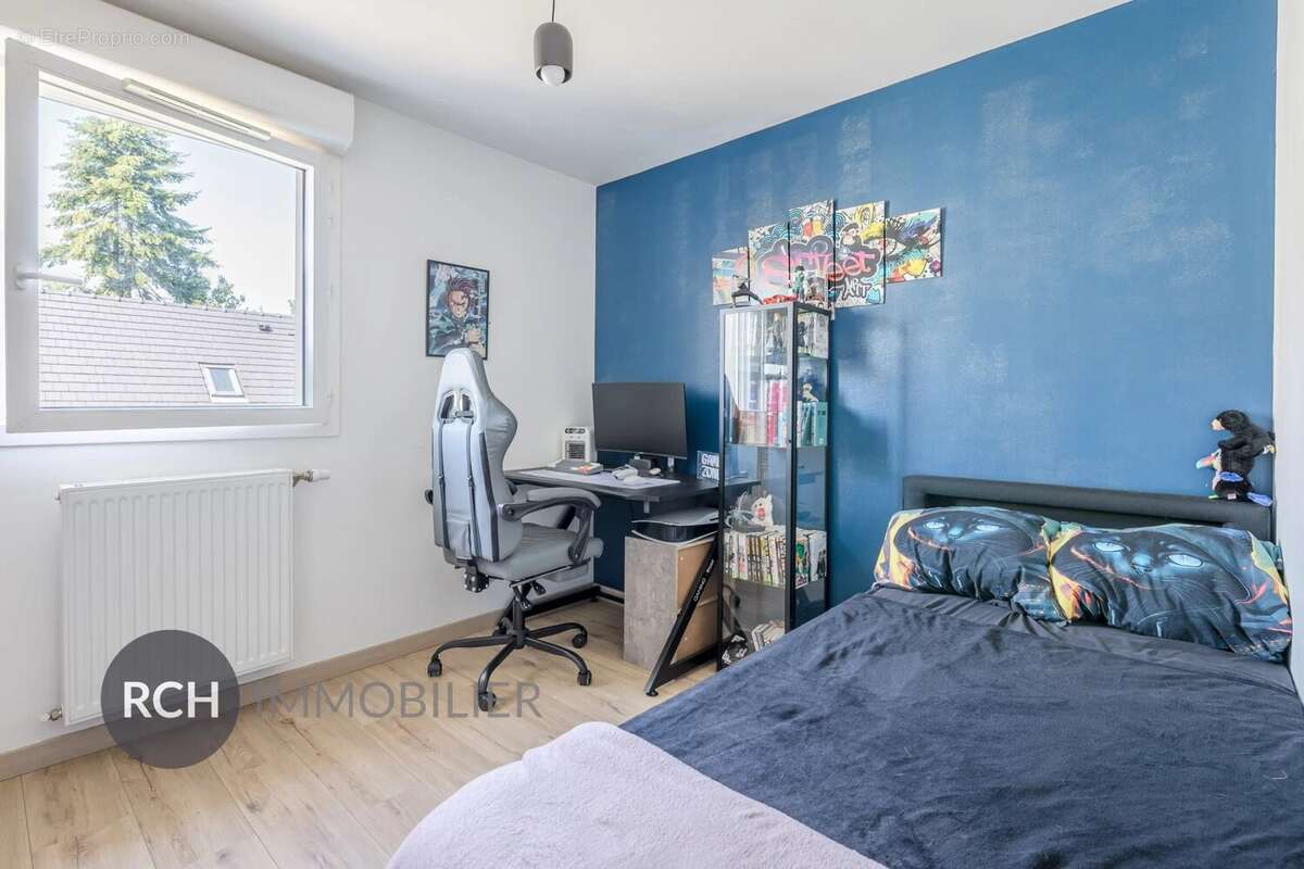 Exclusivité - Maison de village avec commerces à pied - photo 14