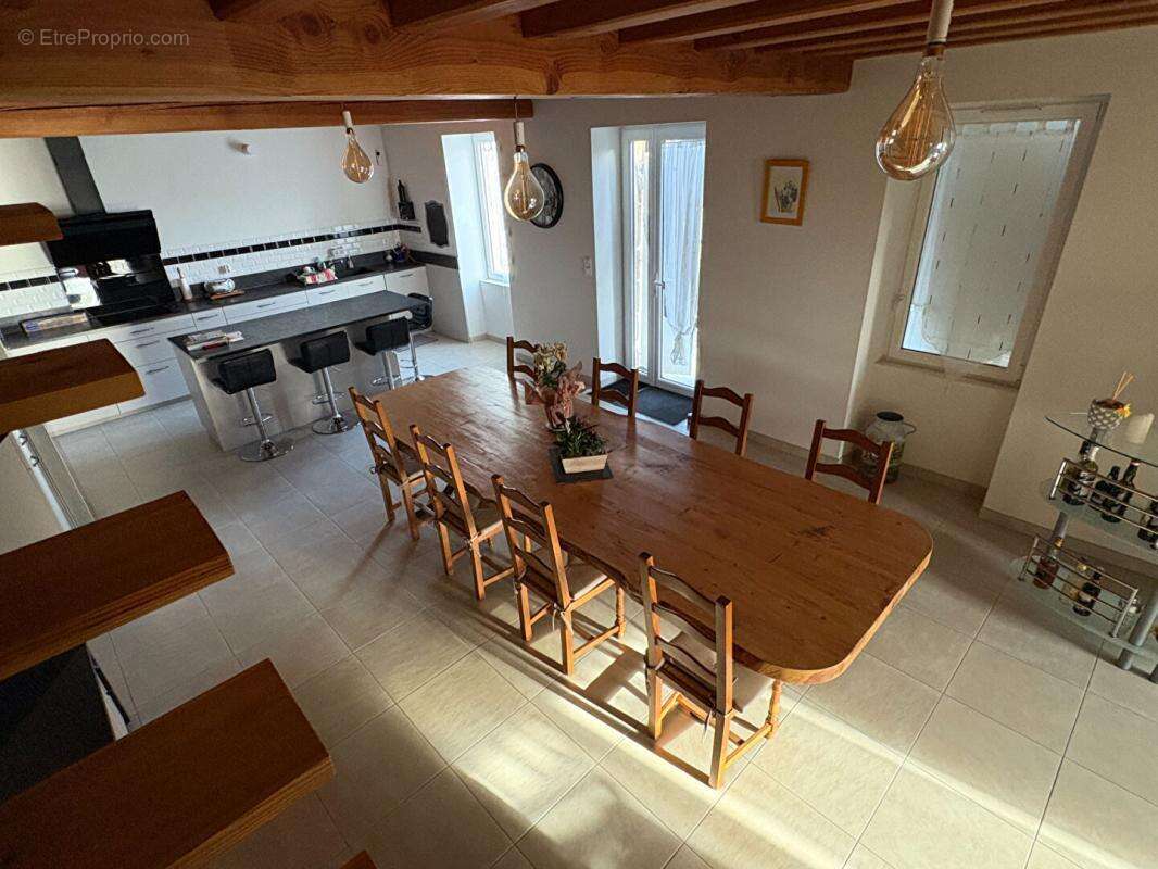 Maison à SAUVETERRE-DE-GUYENNE