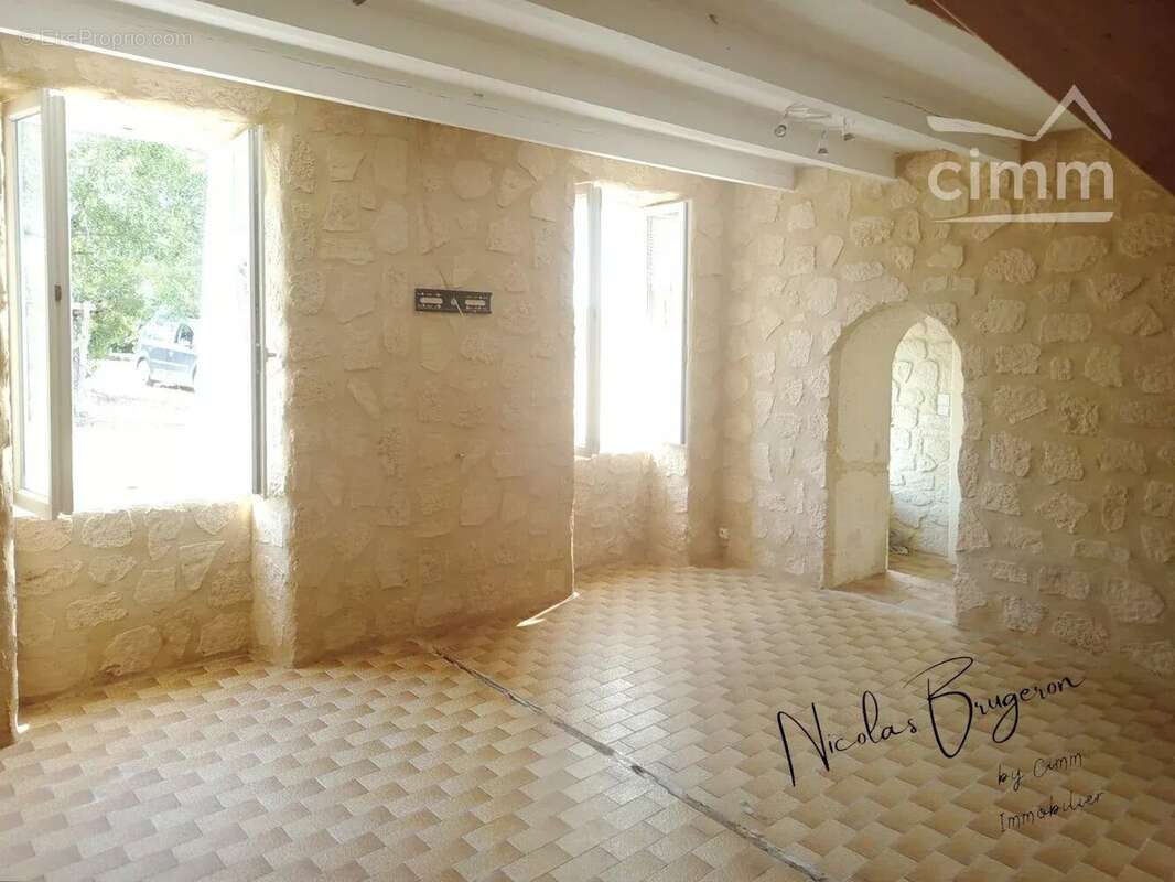 En exclusivité – deux maisons, revenu locatif immédiat et 1 505 m² de terrain - photo 15