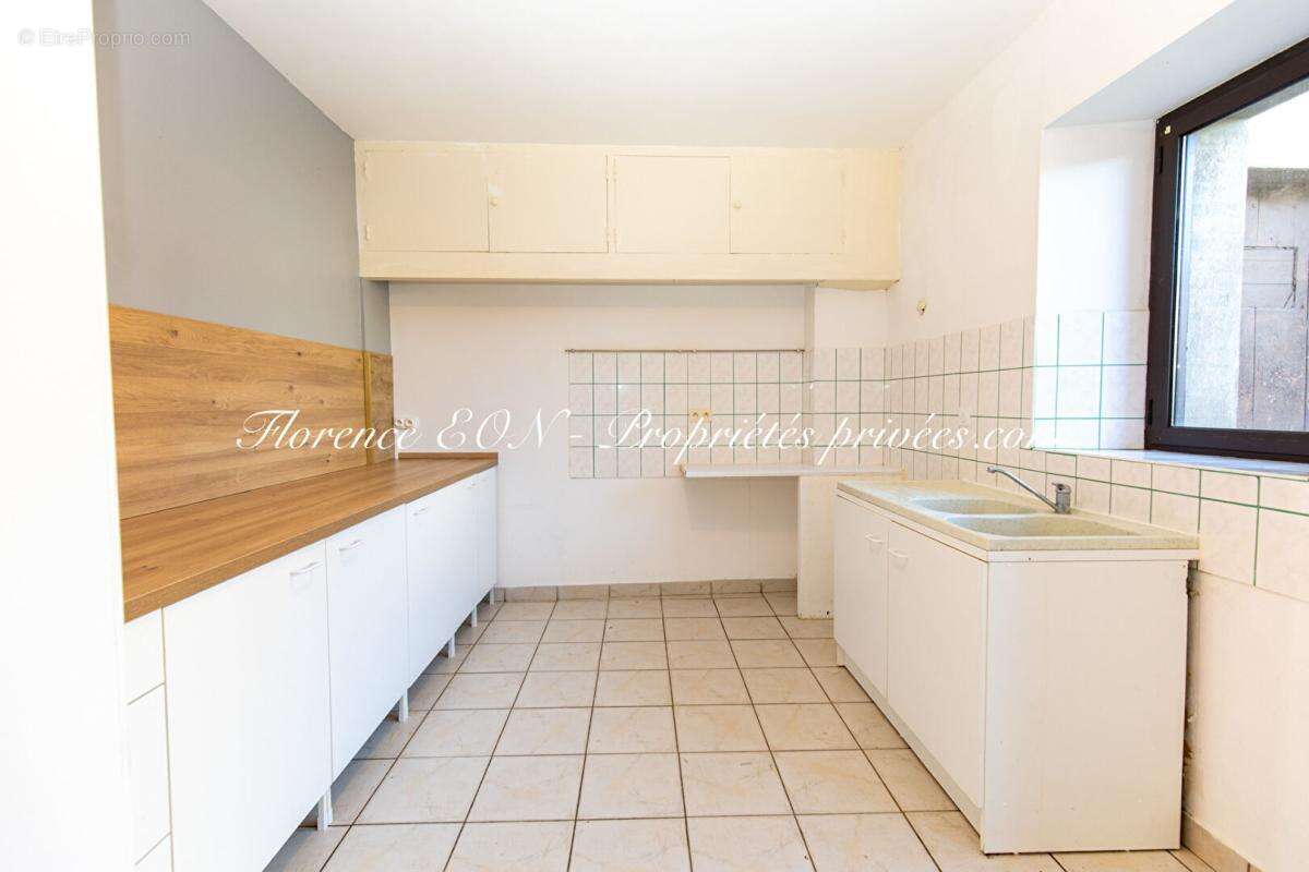 Appartement à BAIS