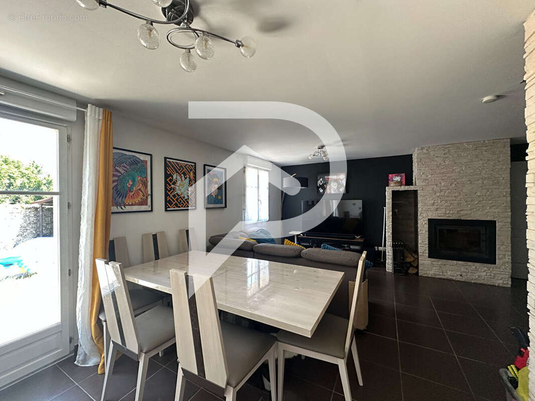 Maison à ACY-EN-MULTIEN