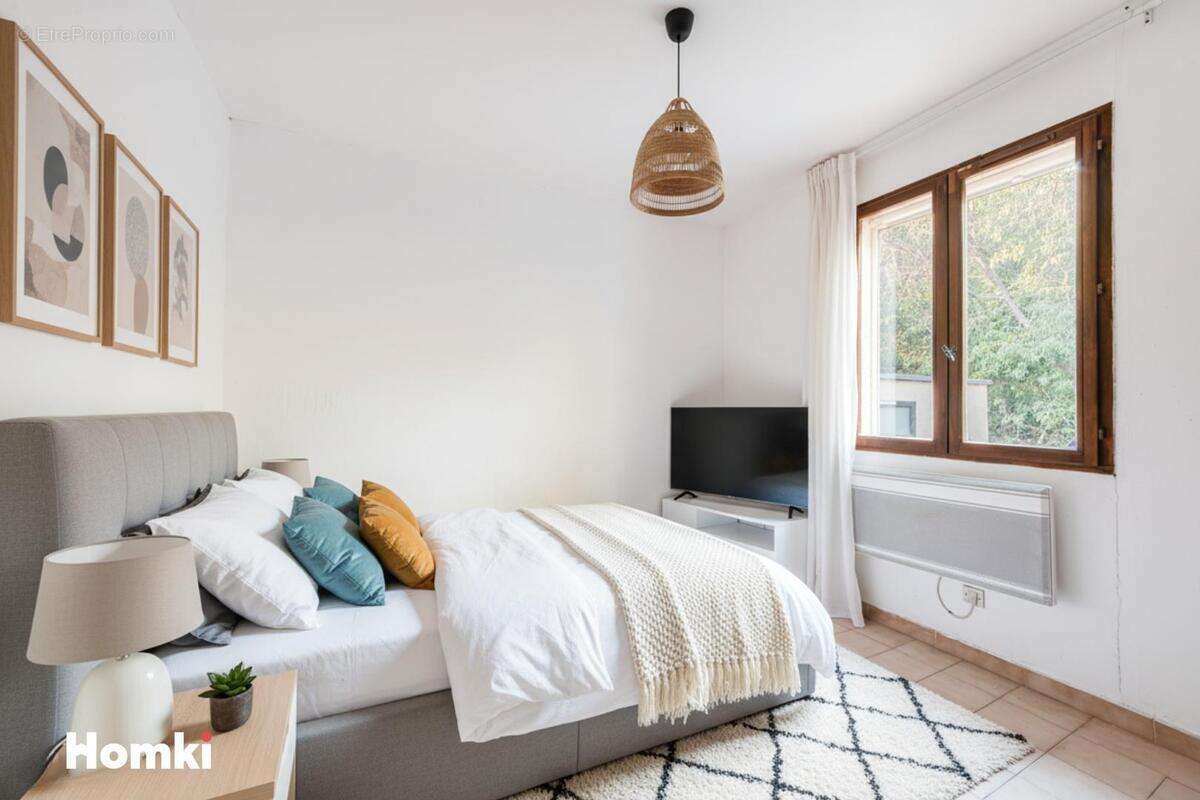 Maison à LE THOLONET