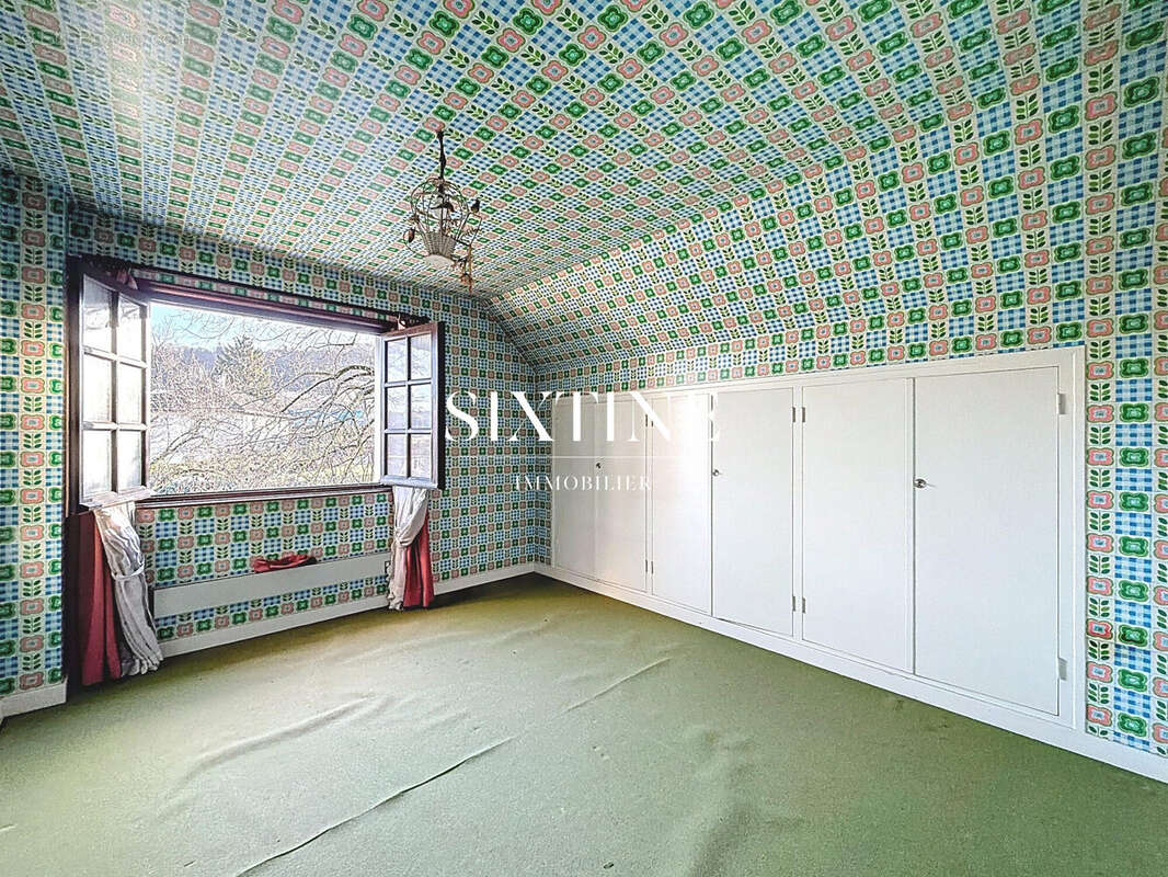 Maison 186 m² à Bourgoin-Jallieu  - photo 8