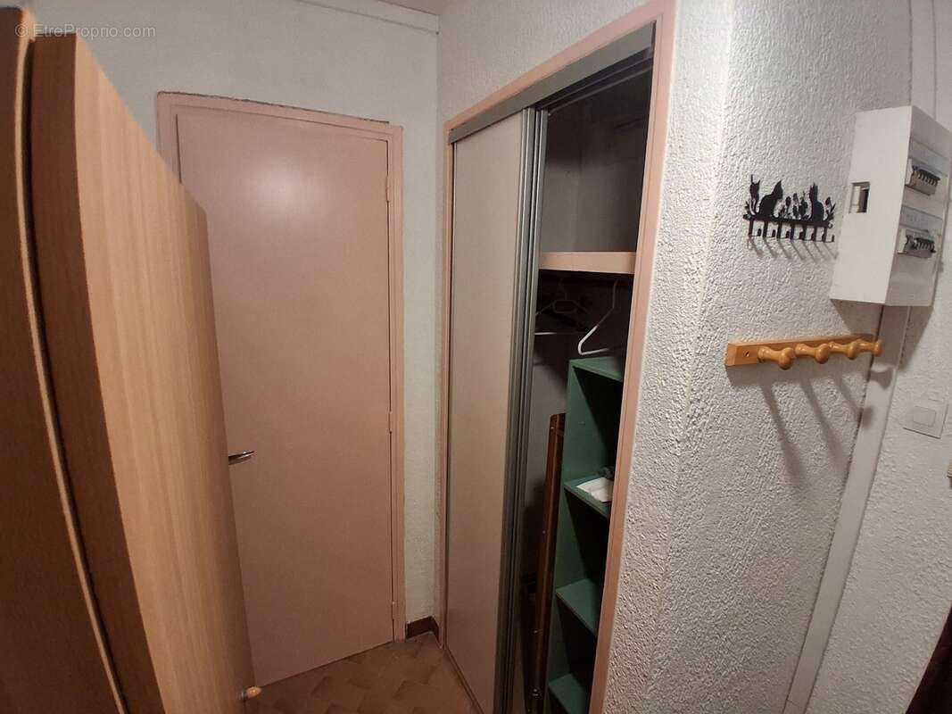 Appartement à SAINT-CYR-SUR-MER