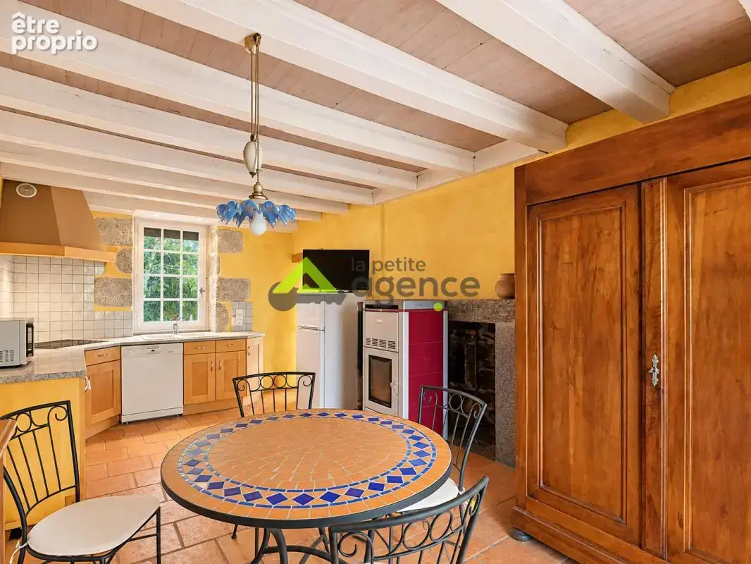 Belle propriété en pierres avec grange, verger, source et bo - photo 5