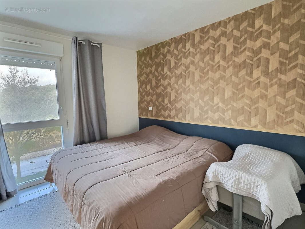 Maison à SAINT-BRES