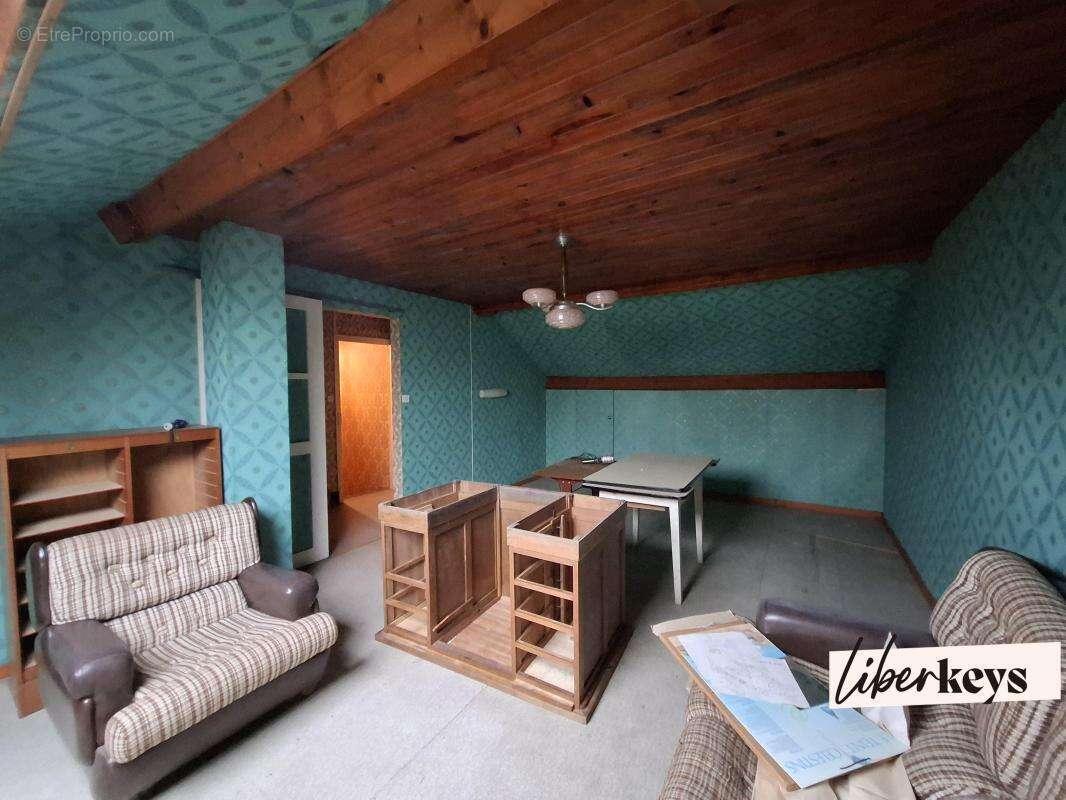 Maison à MAINVILLIERS