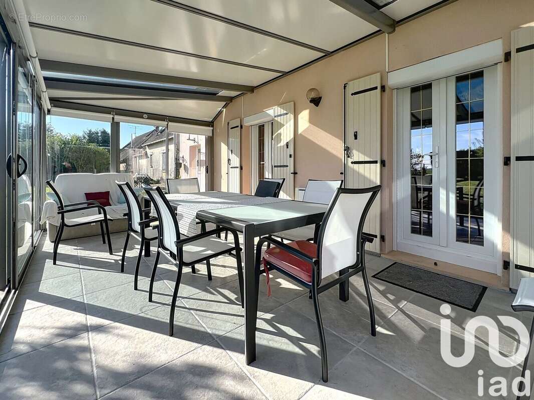 Photo 5 - Maison à MONDONVILLE-SAINT-JEAN