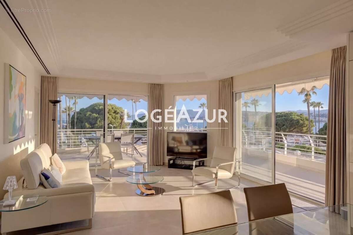 CANNES CROISETTE Appartement 4 Pièces Vue Mer - photo 5