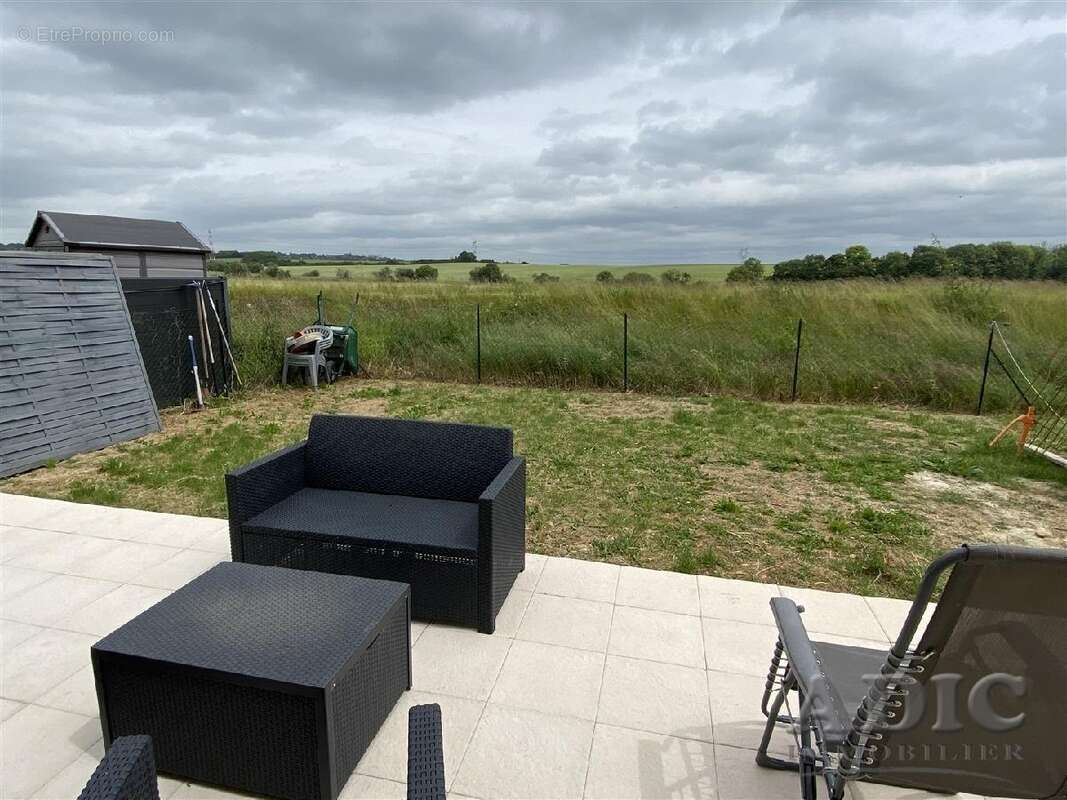 Maison à MOUSSY-LE-VIEUX