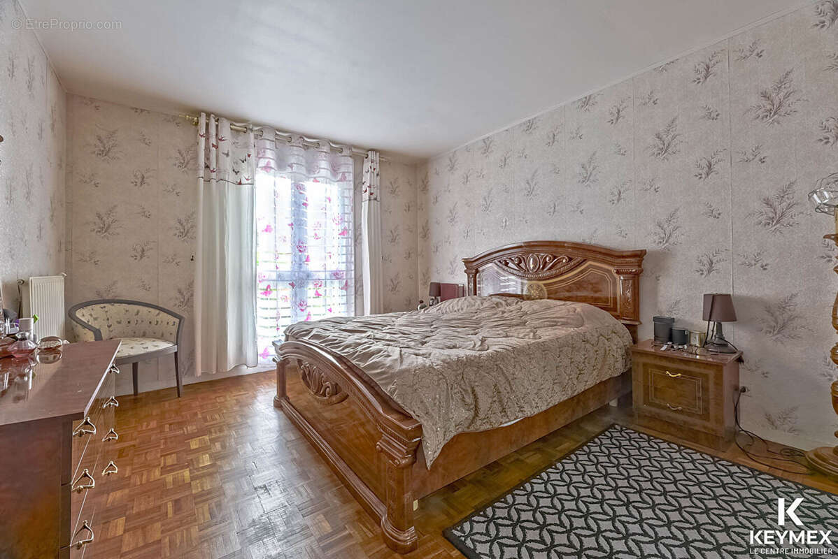 Maison à MONTIGNY-LES-CORMEILLES