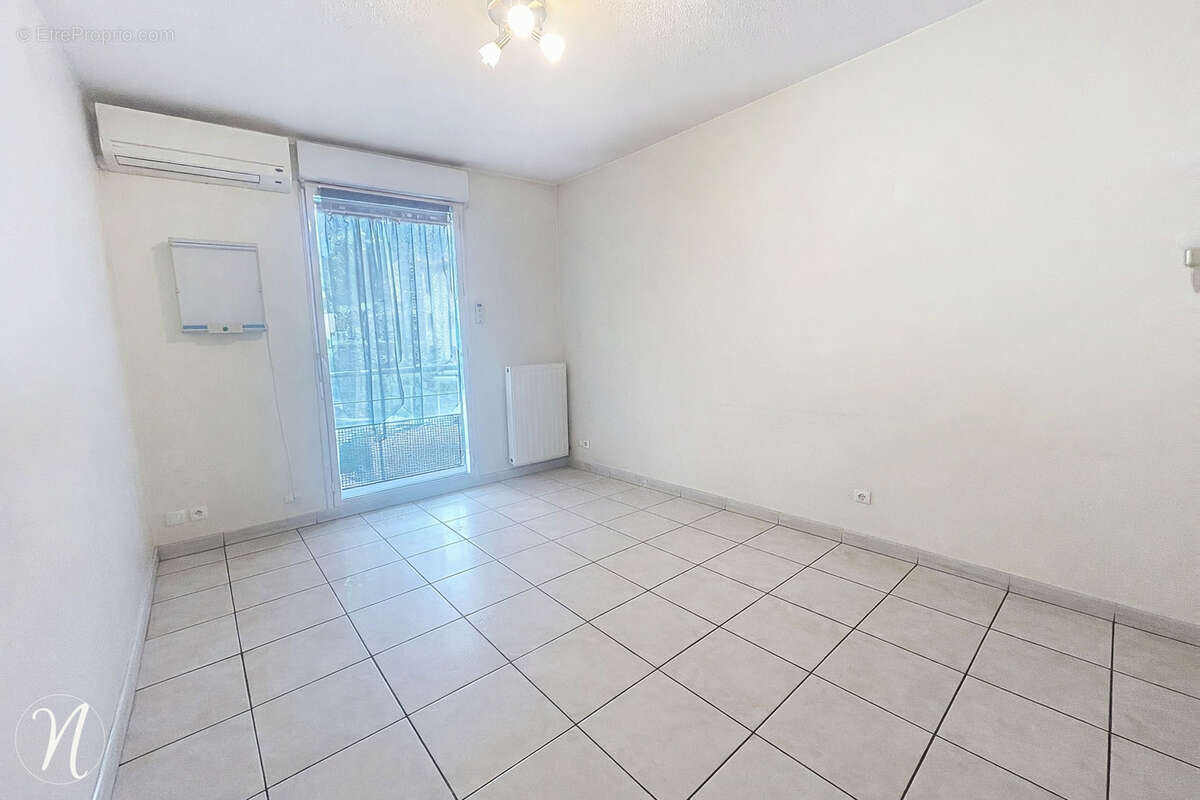 Appartement à OULLINS