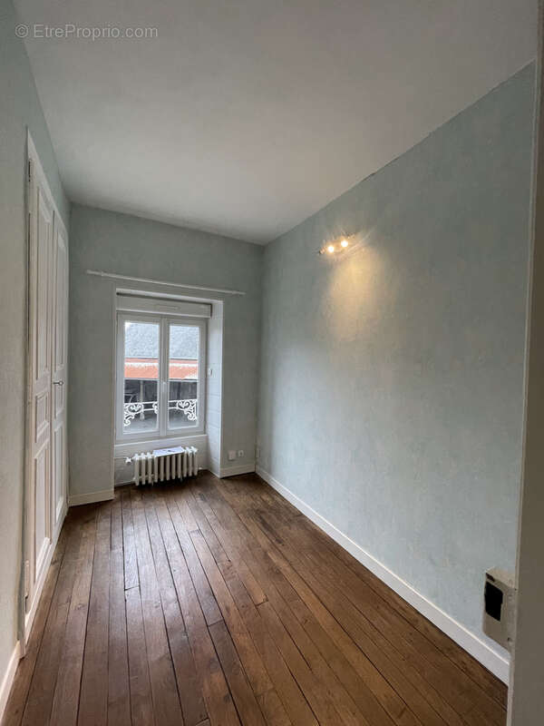 Appartement à OISSEAU