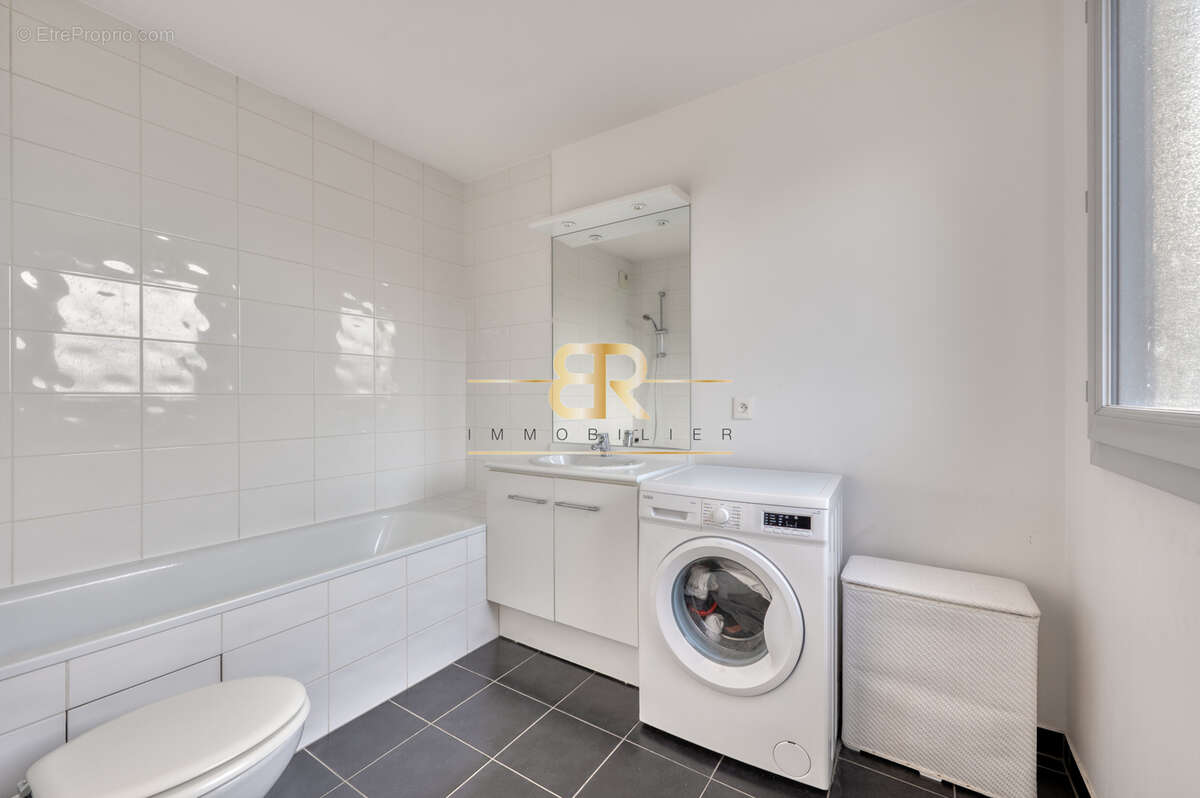 Appartement à LIMEIL-BREVANNES