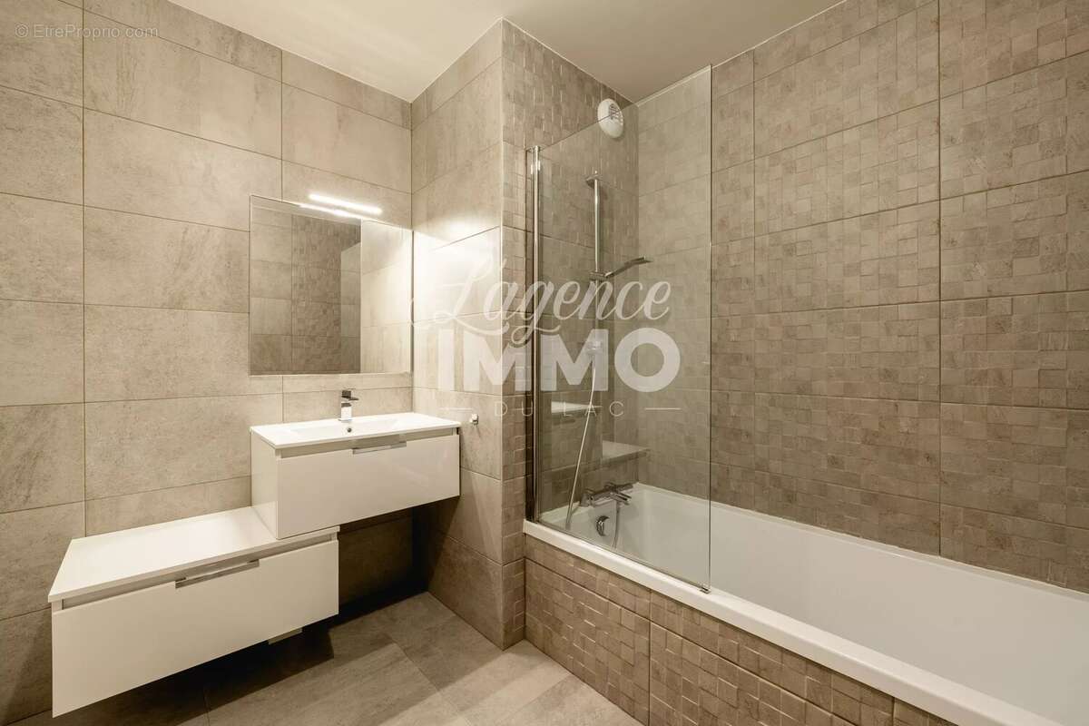 Appartement à SEVRIER