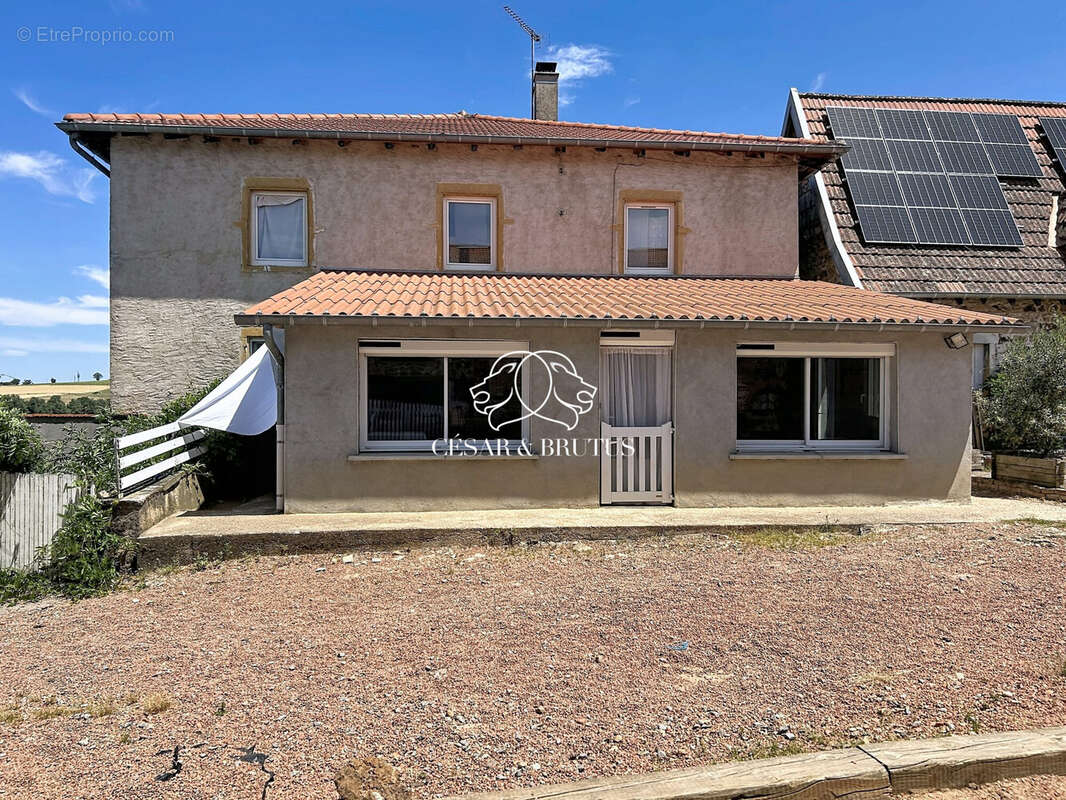 Maison 185 m² à Montagny  - photo 2