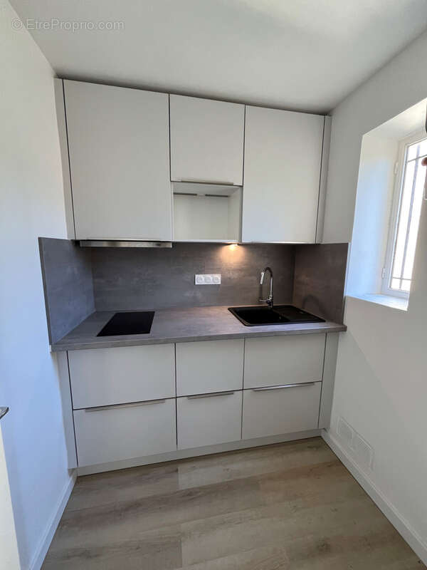 Appartement 2 pieces a vendre a collioure, avec parking prive residence du val saint elme - photo 3