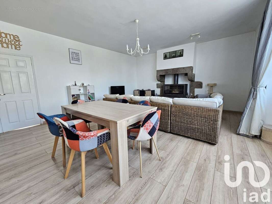 Photo 2 - Maison à DOL-DE-BRETAGNE