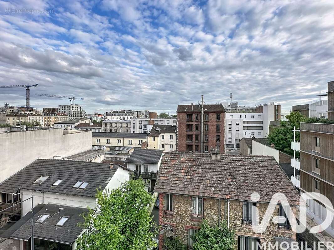 Photo 2 - Appartement à SAINT-DENIS