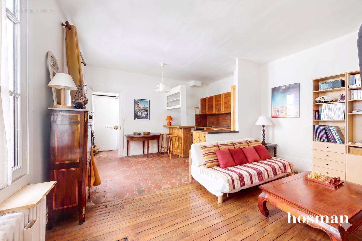 Appartement à PARIS-3E