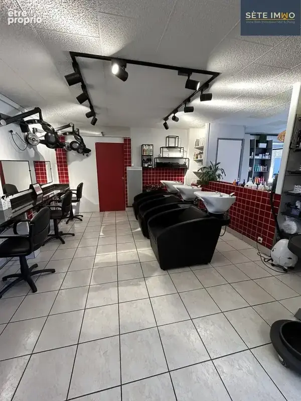 Commerce 100 m² à vendre à Agde (34300) - photo 4