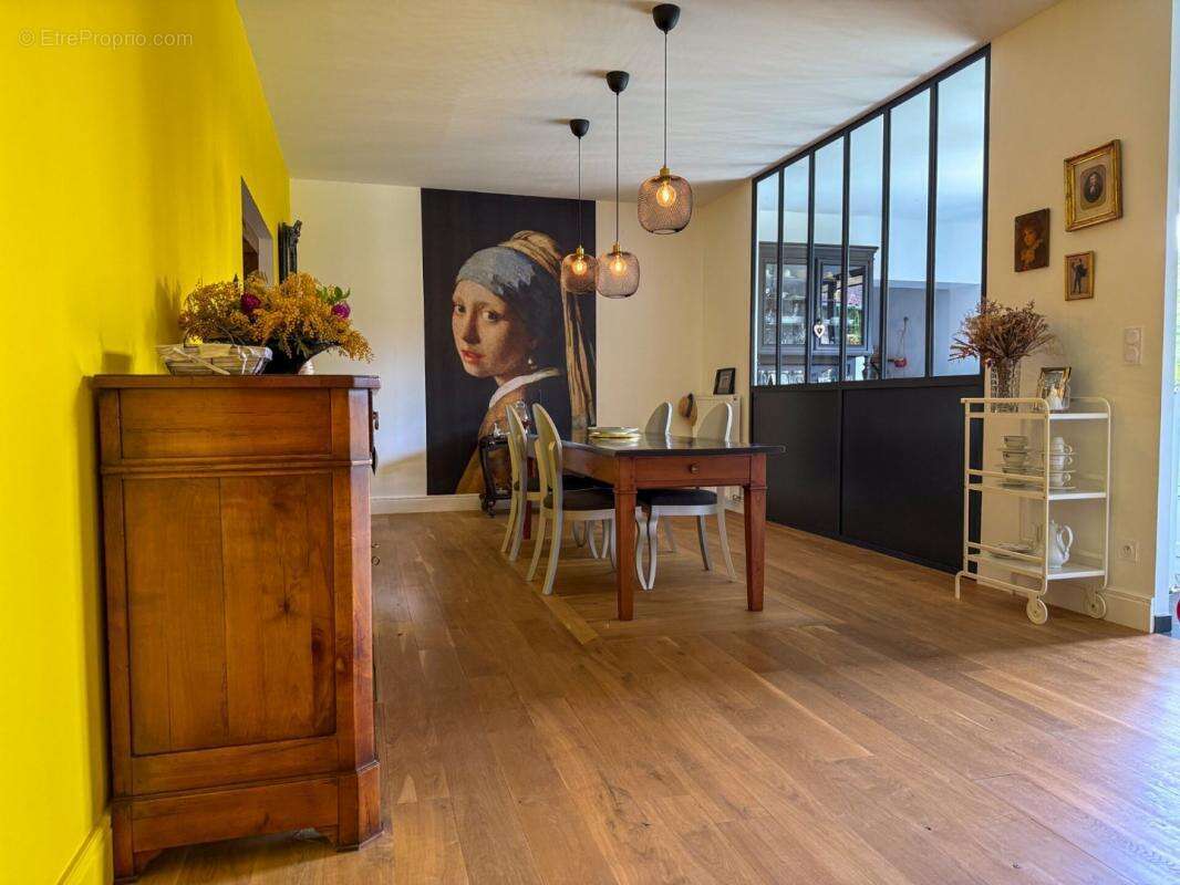 Maison à VALENCE-SUR-BAISE