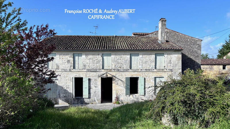 Maison à SAINT-VAIZE
