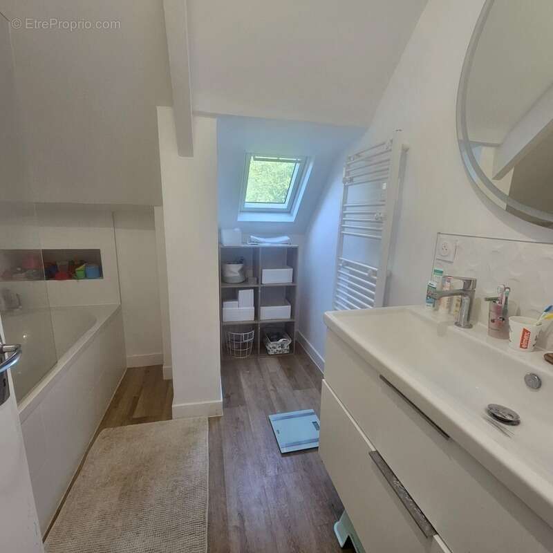 Maison au calme sur 3300 m2 de terrain arboré - photo 15