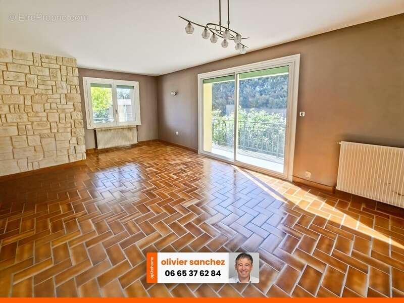 Maison à LA SAUVETAT