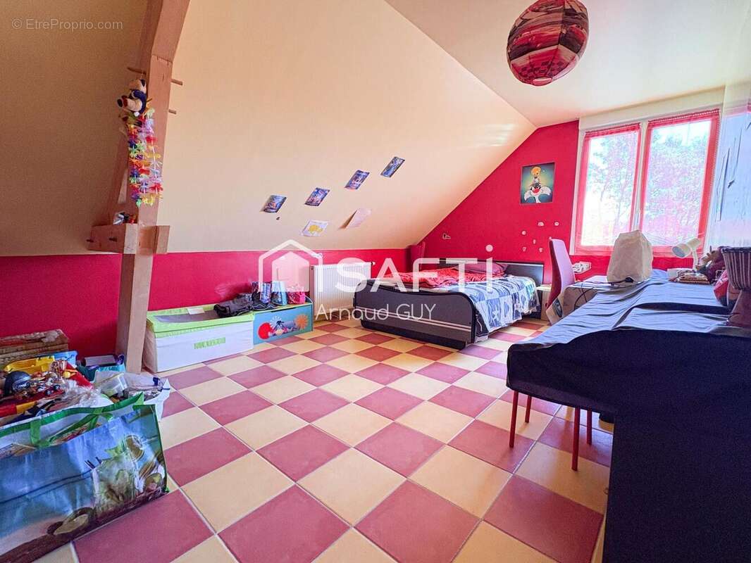 Maison 160 m² à Cherreau  - photo 8