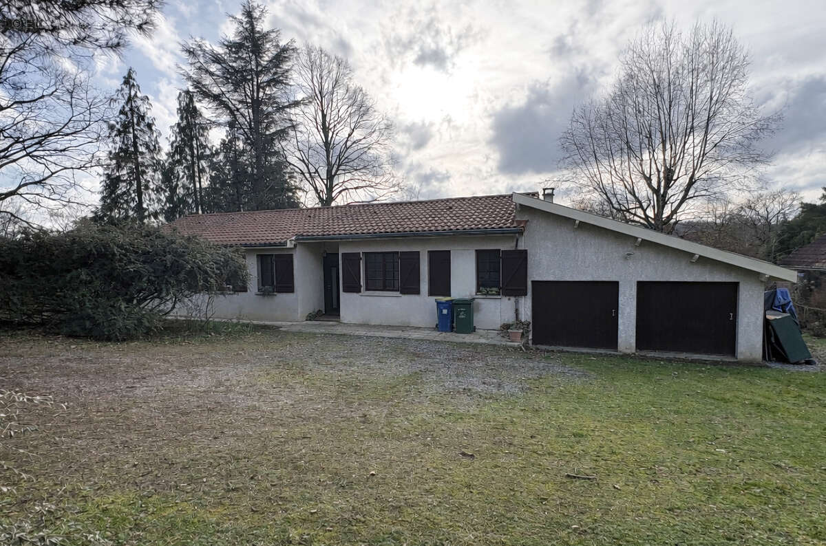 Maison à VERNEUIL-SUR-VIENNE