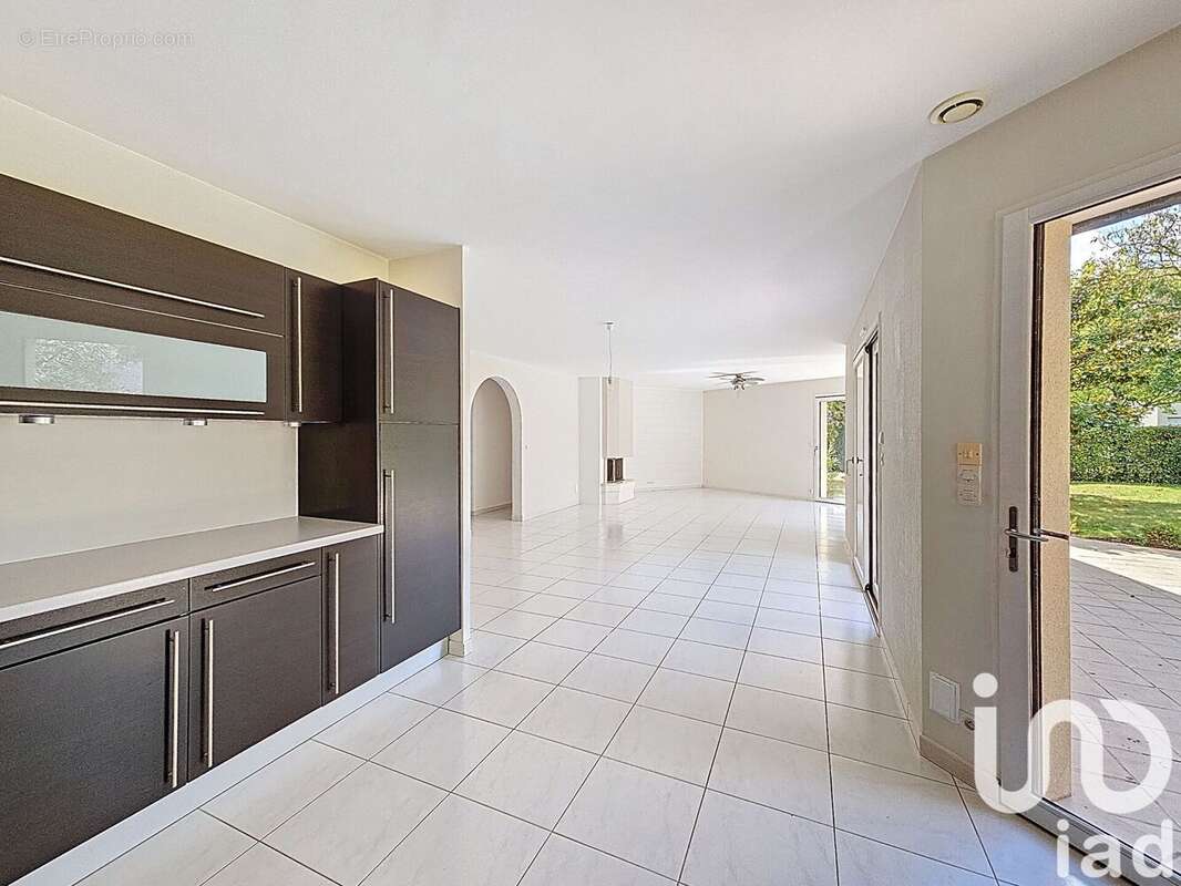 Photo 6 - Maison à LA MEZIERE