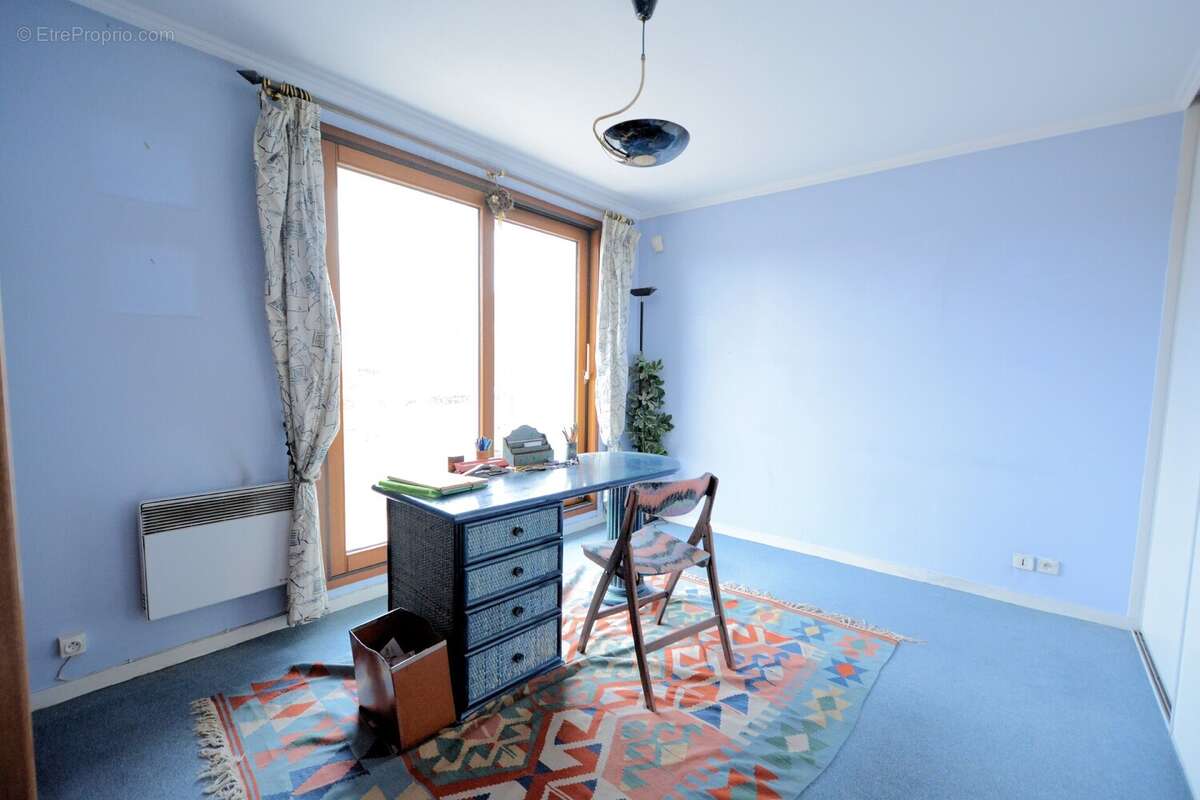Appartement à SAINT-MAUR-DES-FOSSES