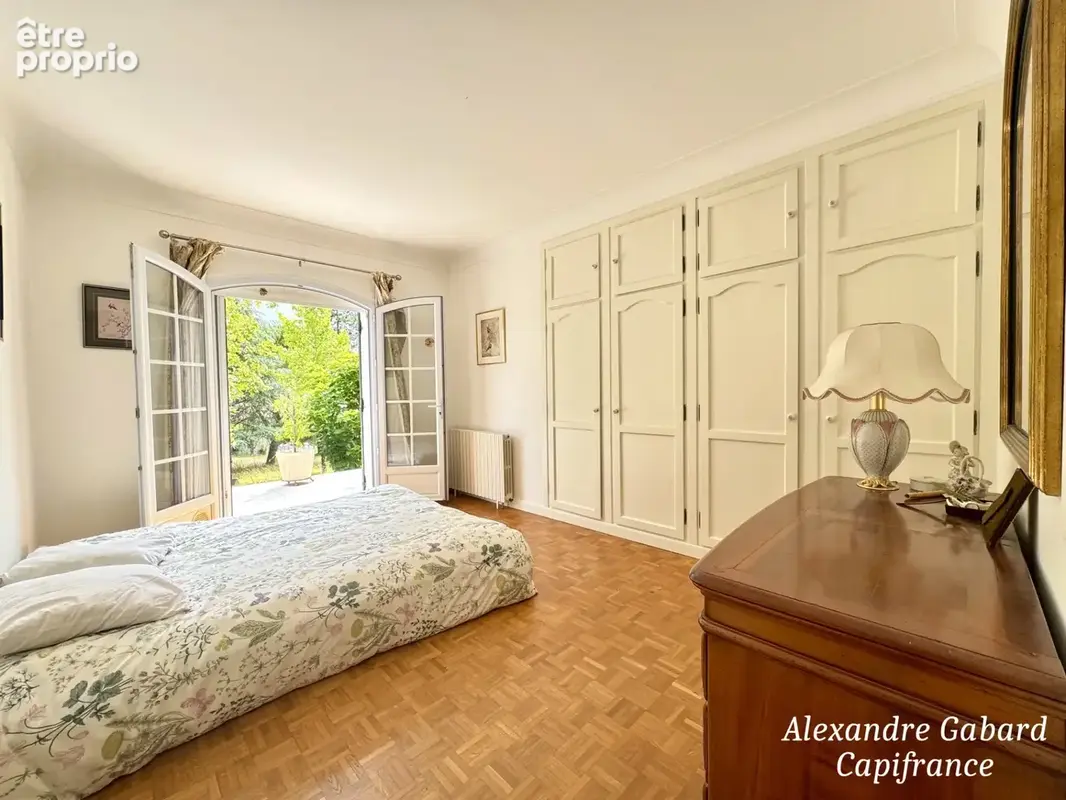 Axe La Réole / Sauveterre de Guyenne - Maison traditionnelle avec sous-sol complet - Agréable jardin et piscine - photo 10