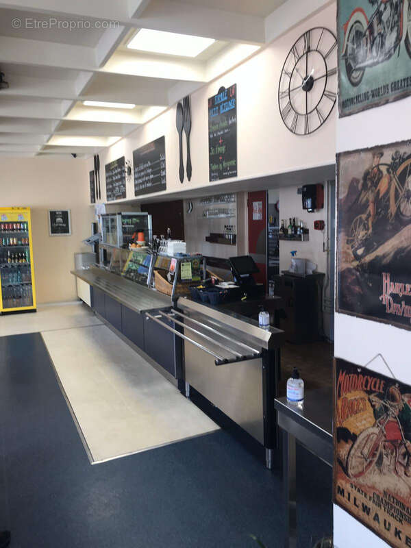 Commerce à VERNEUIL-SUR-AVRE