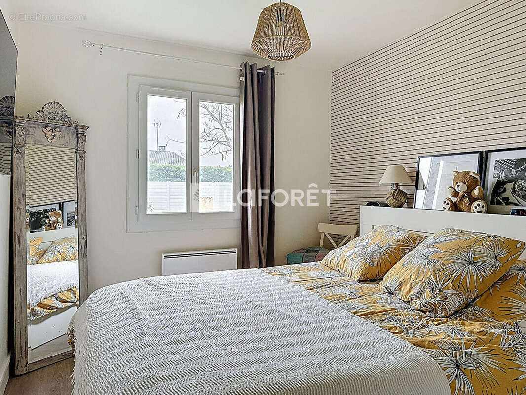 Maison à CHATILLON-SUR-CHALARONNE