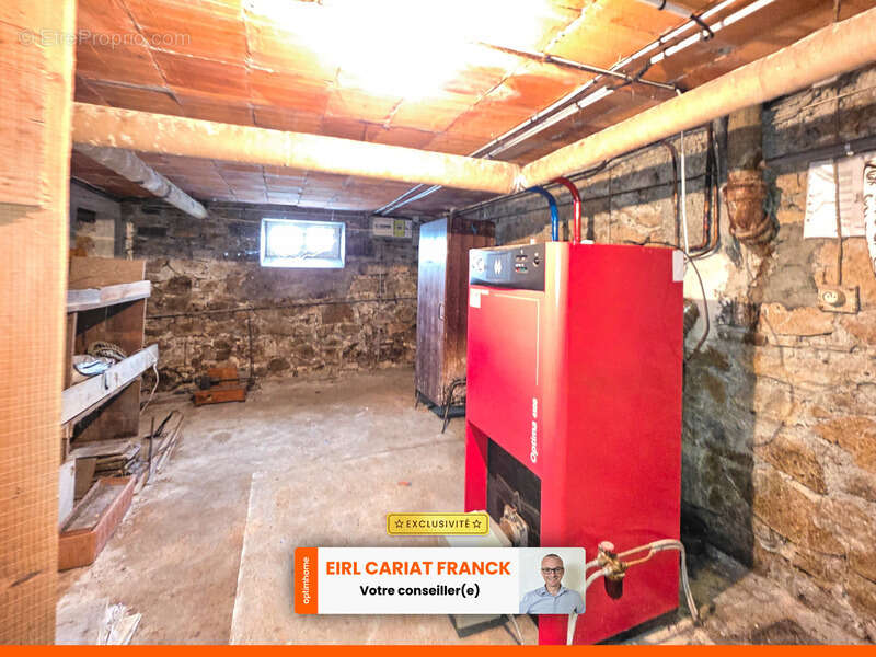 Maison en pierre de 126 m2 sur etage, l’ensemble sur 1550 m² de terrain clos avec des dependances - photo 19