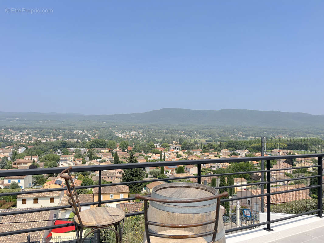 Appartement à LE BEAUSSET