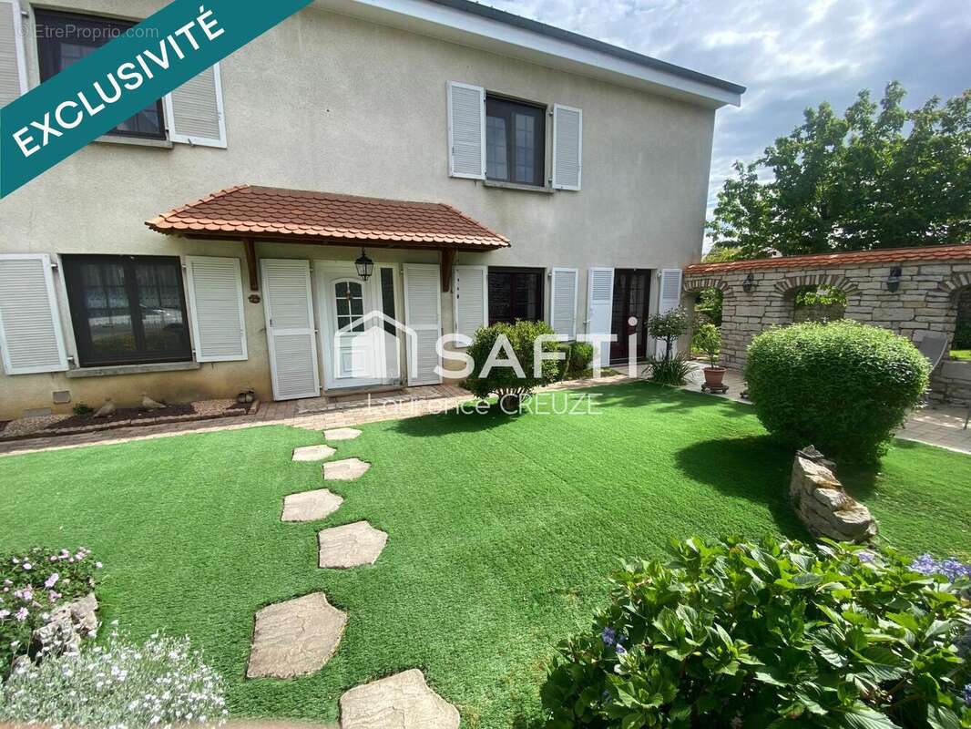 Photo 2 - Maison à MONTBOZON