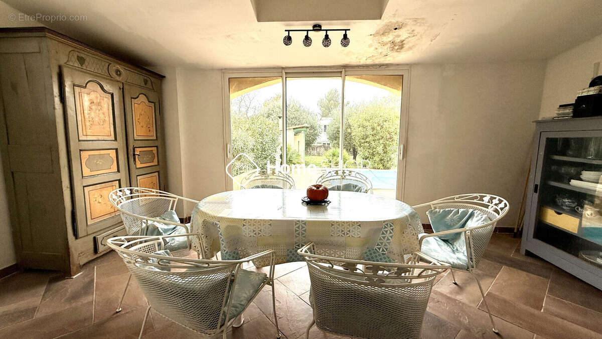 Maison à BOUC-BEL-AIR