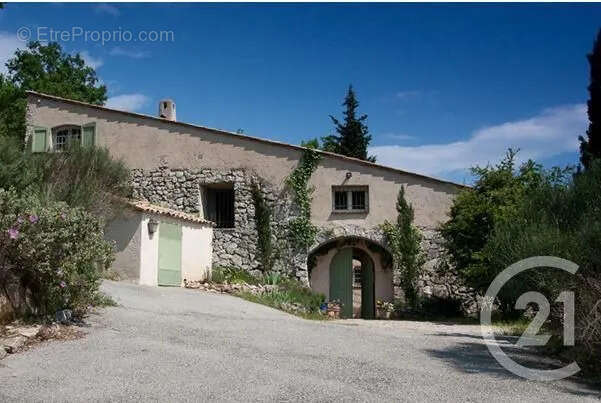 Maison à LE BAR-SUR-LOUP