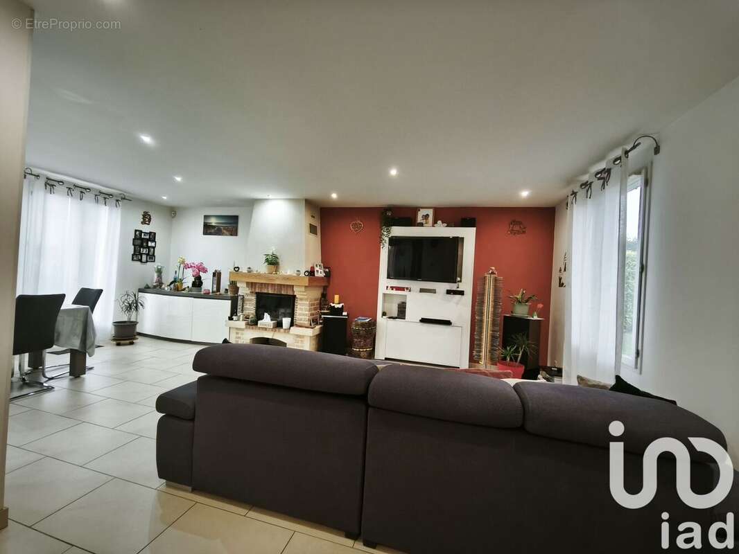 Photo 3 - Maison à NANTEUIL-LE-HAUDOUIN