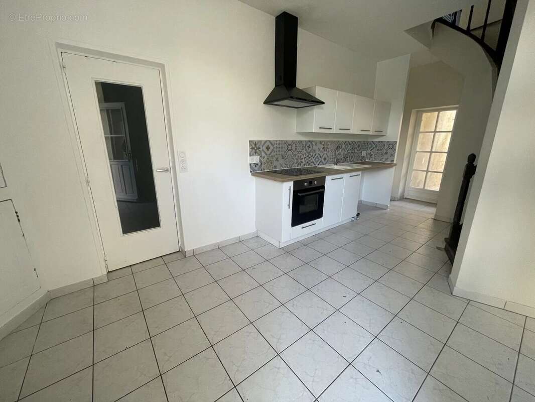 Maison de 5 chbres à louer entre Thouars et Loudun - photo 2