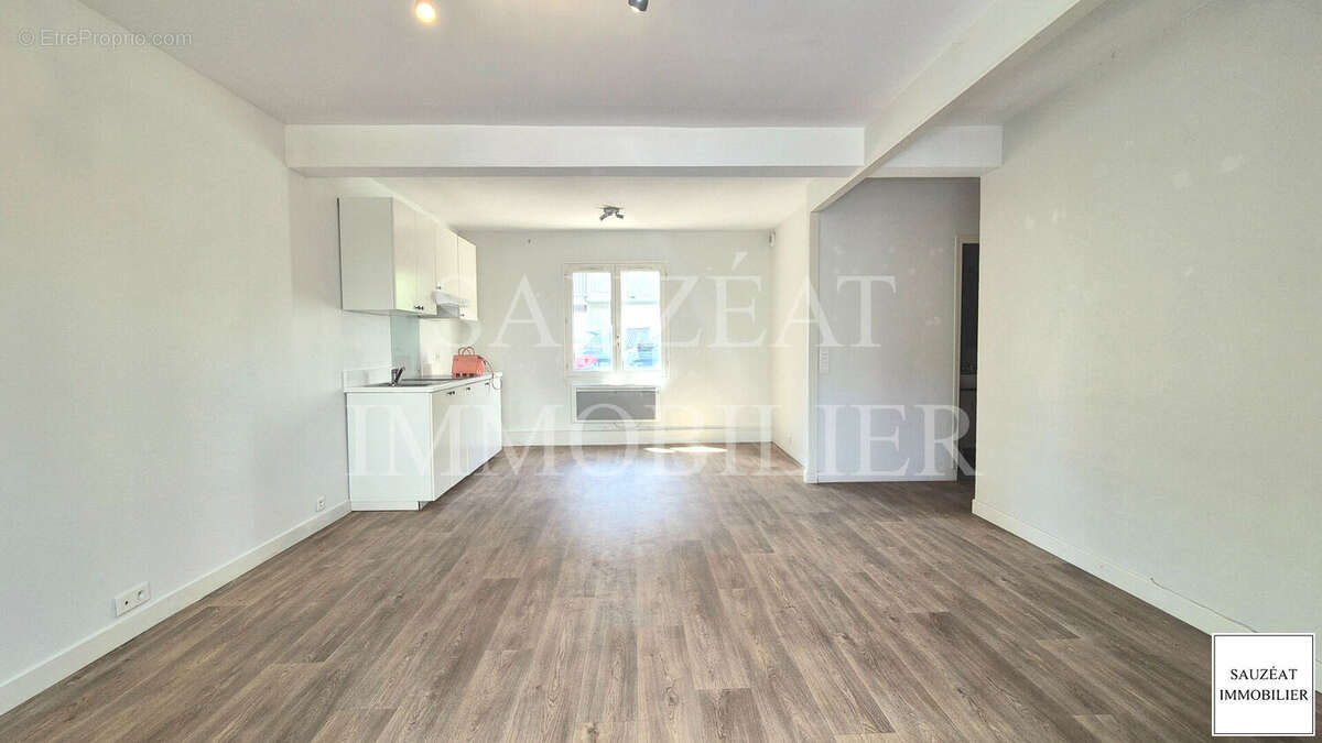 Appartement à BAGNEUX