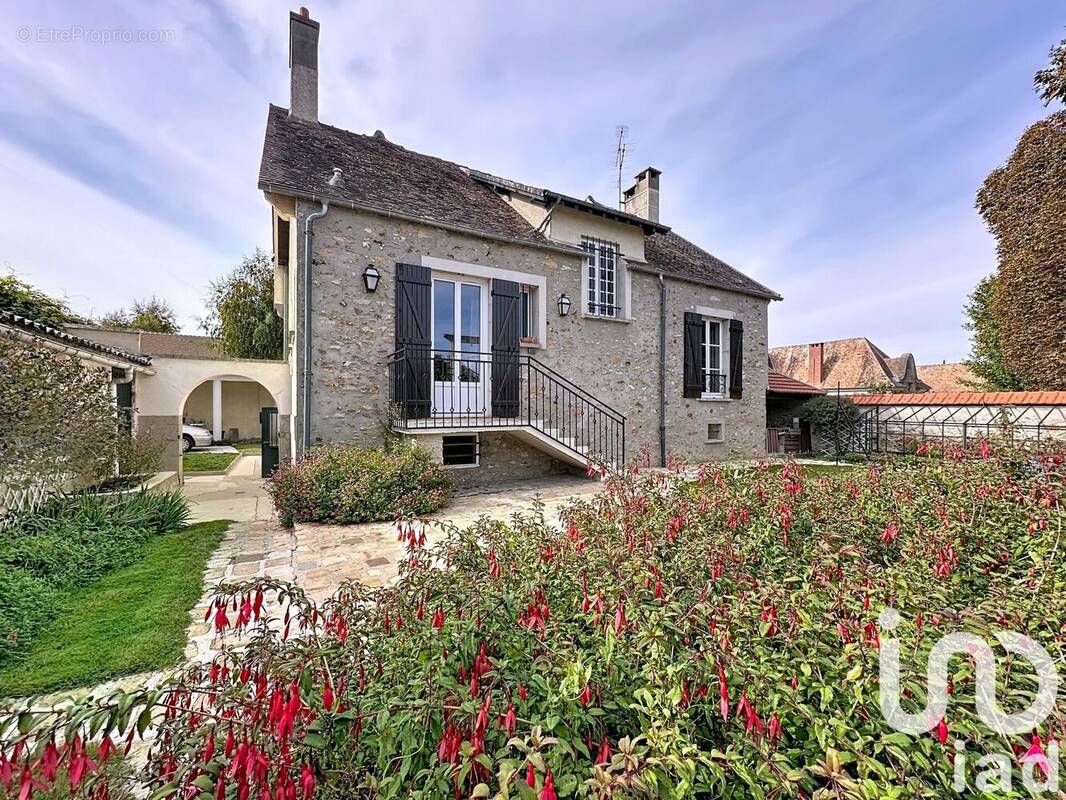 Photo 1 - Maison à BLANDY