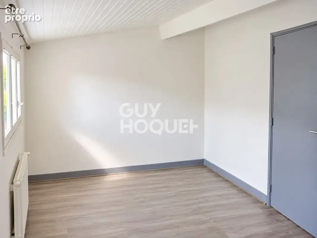Immeuble de caractère, Orleans Centre - 5 lots - photo 11