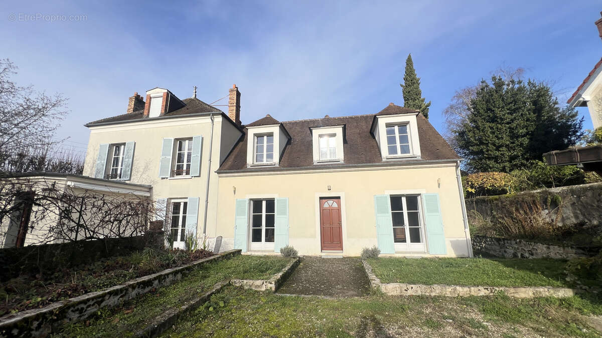 Maison à LA FERTE-ALAIS