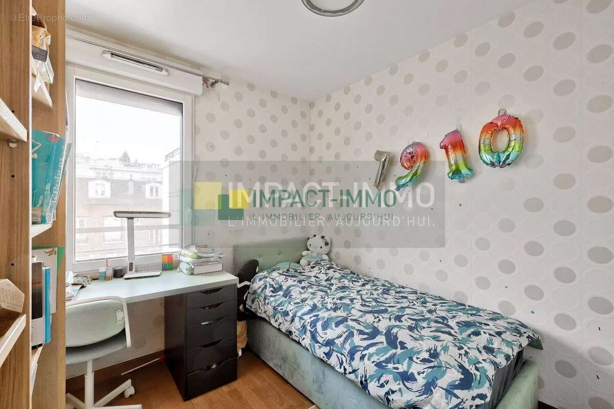 Appartement à SURESNES