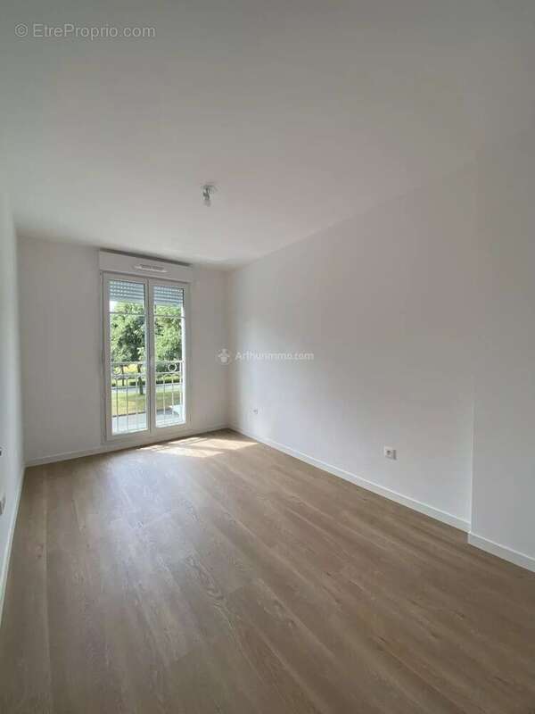 Appartement à SERRIS