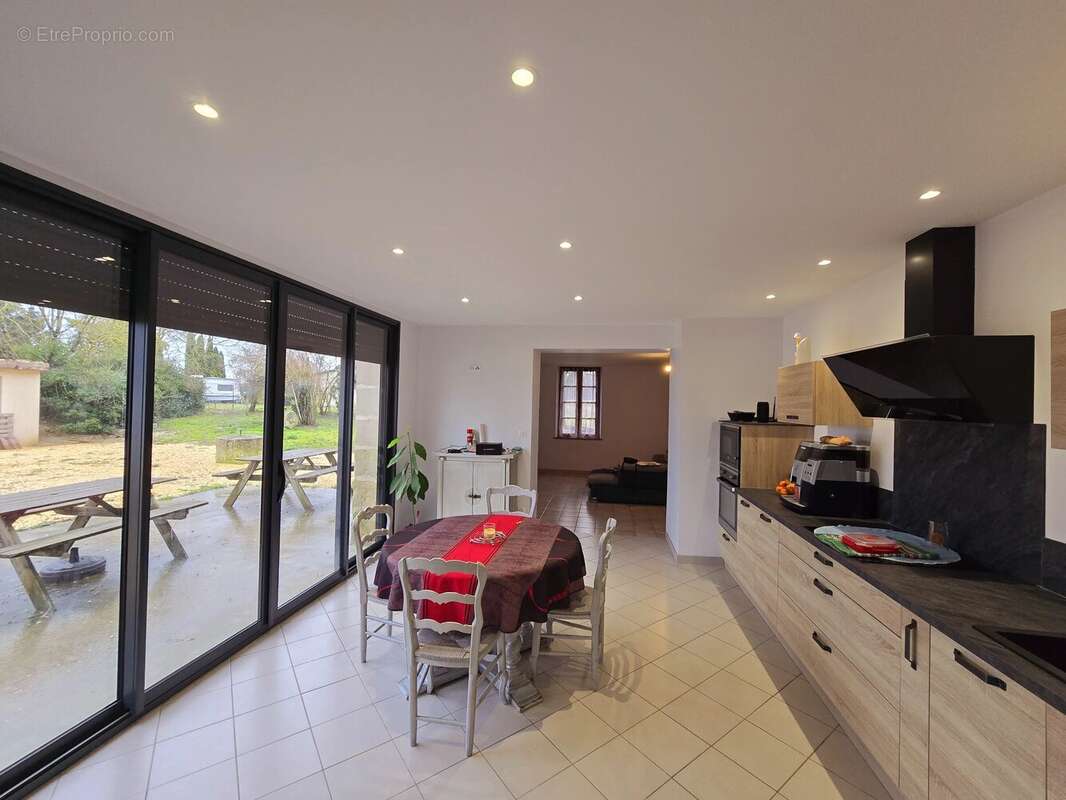 Maison à MIRAMONT-DE-GUYENNE